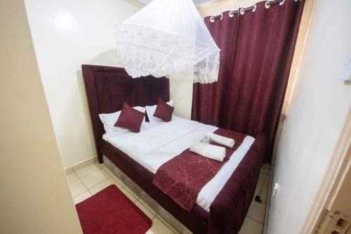 Lux Suites Attic Place Studio Apartemnts