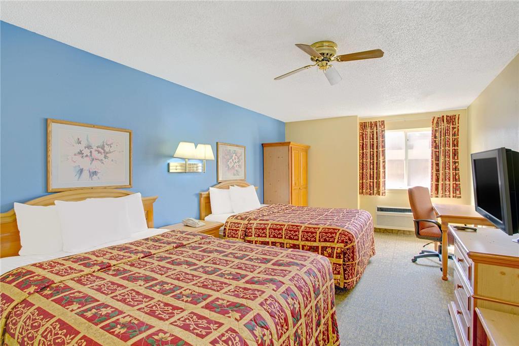 Days Inn by Wyndham Lehi - photo 10