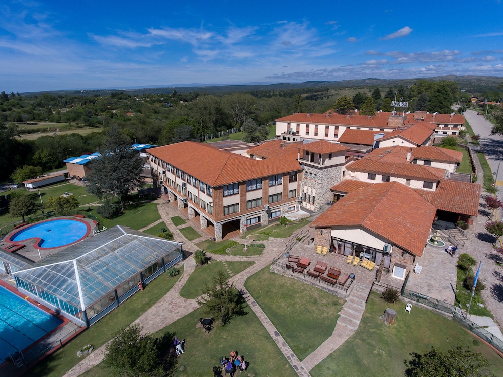 Hotel Luz y Fuerza Villa Giardino — hotel in Villa Giardino