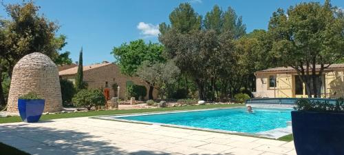 La Pitchounette Mas Val Chenaie Gordes — Gordes