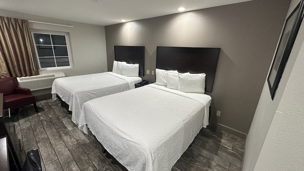 Red Roof Inn Hayward - photo 4