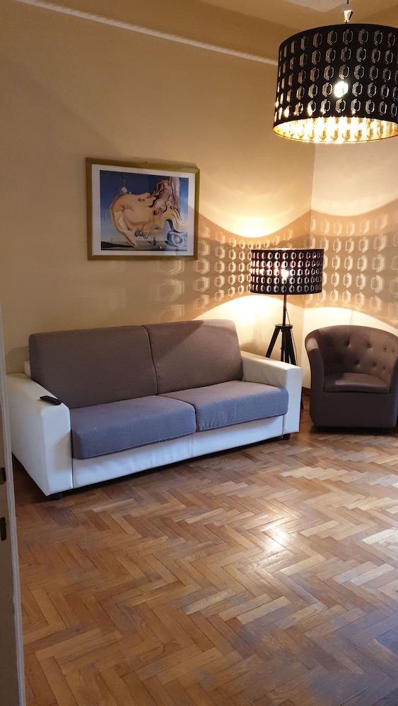 Casa Tua a Porta Maggiore — 4-Star Luxury Hotel in Rome, Italy