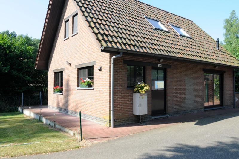 Vakantiewoning Zavelbos — Maaseik