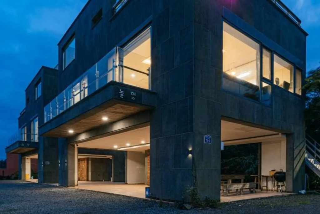 Jeju Twins — 4-Star Luxury Hotel in Jeju City, South Korea