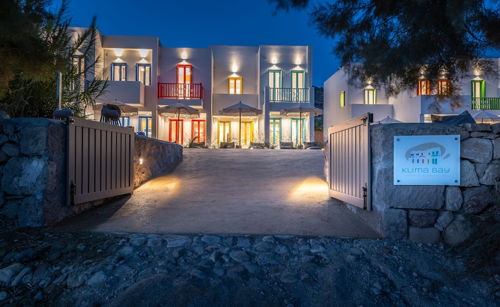 Klima Bay Beachfront Boutique Houses in Milos, Greece