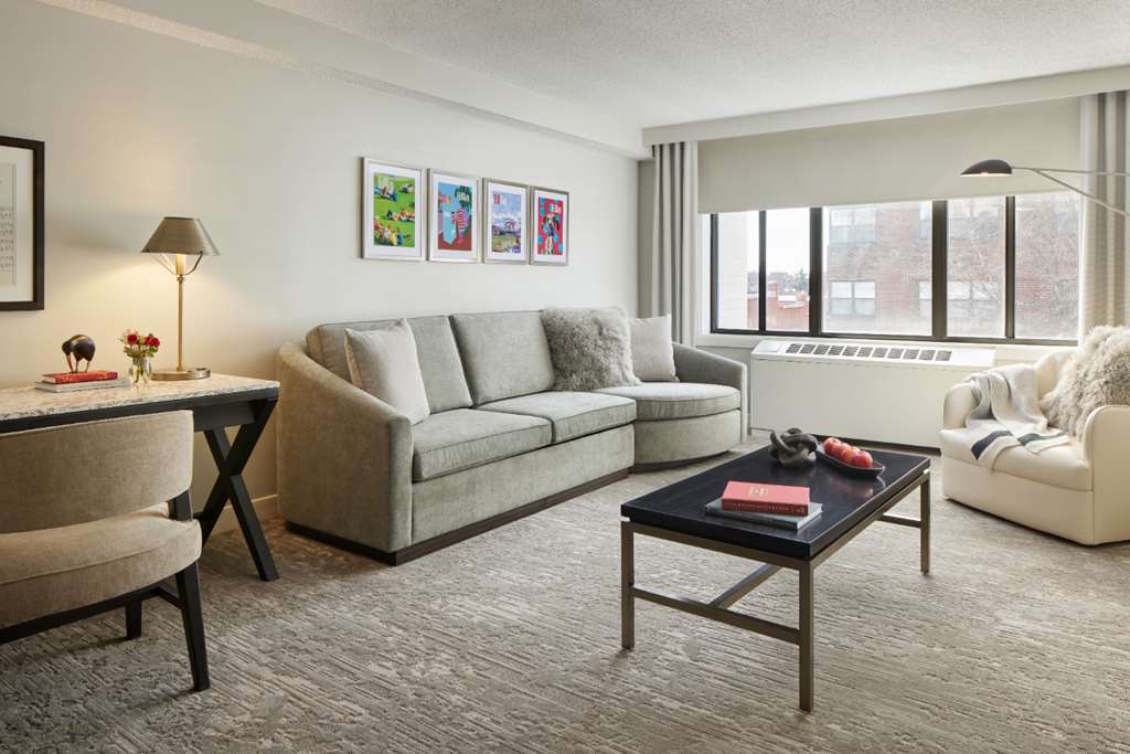 Capitol Hill Hotel - photo 7
