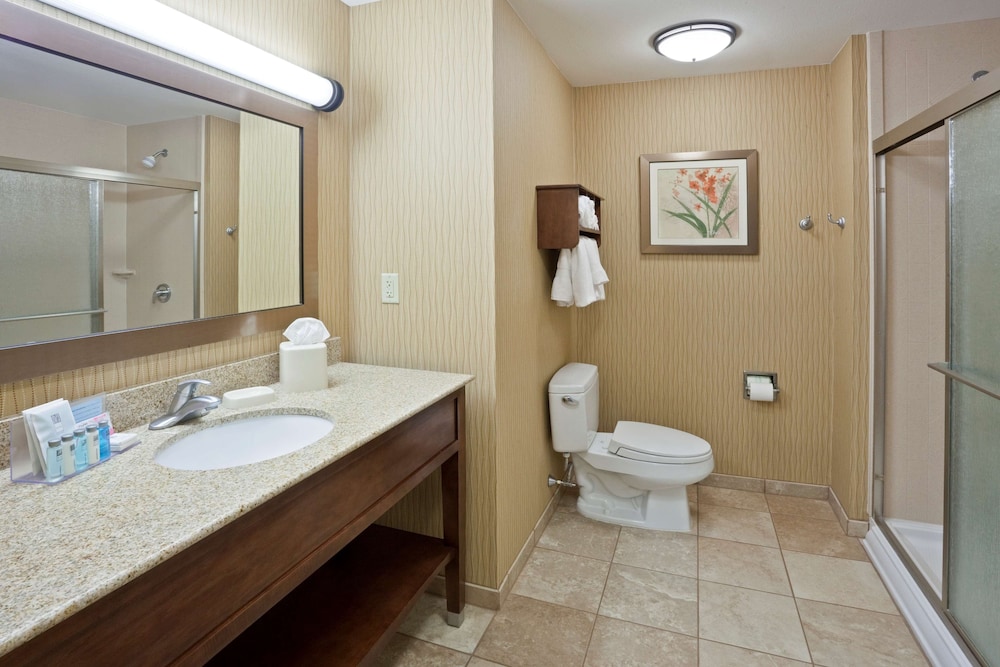 Hampton Inn Matamoras Milford - photo 21