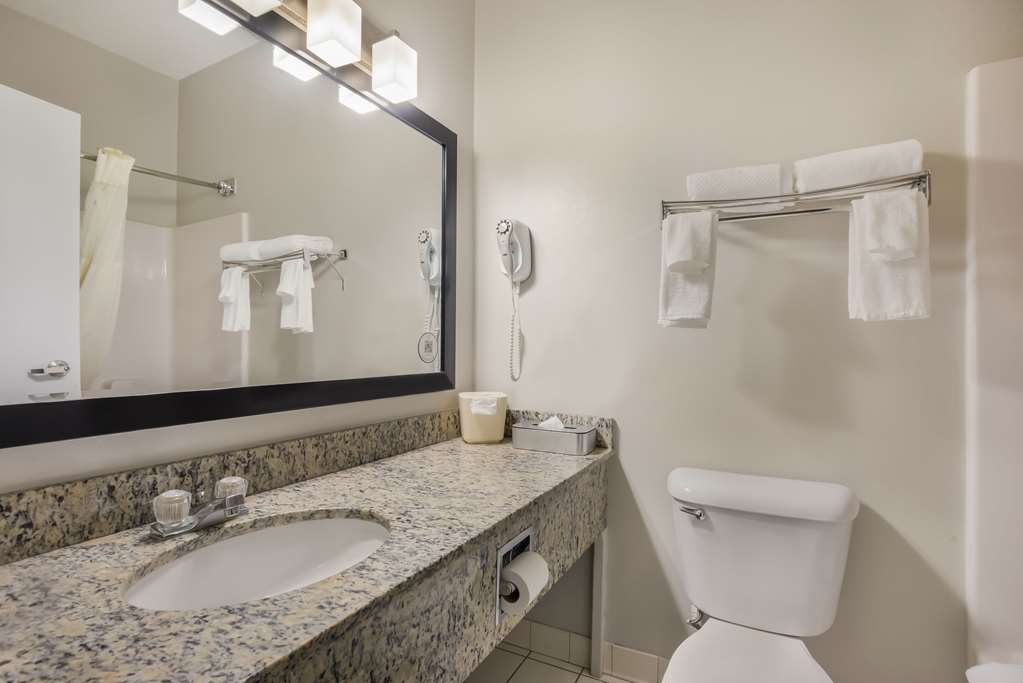 MainStay Suites Joliet I 80 - photo 13