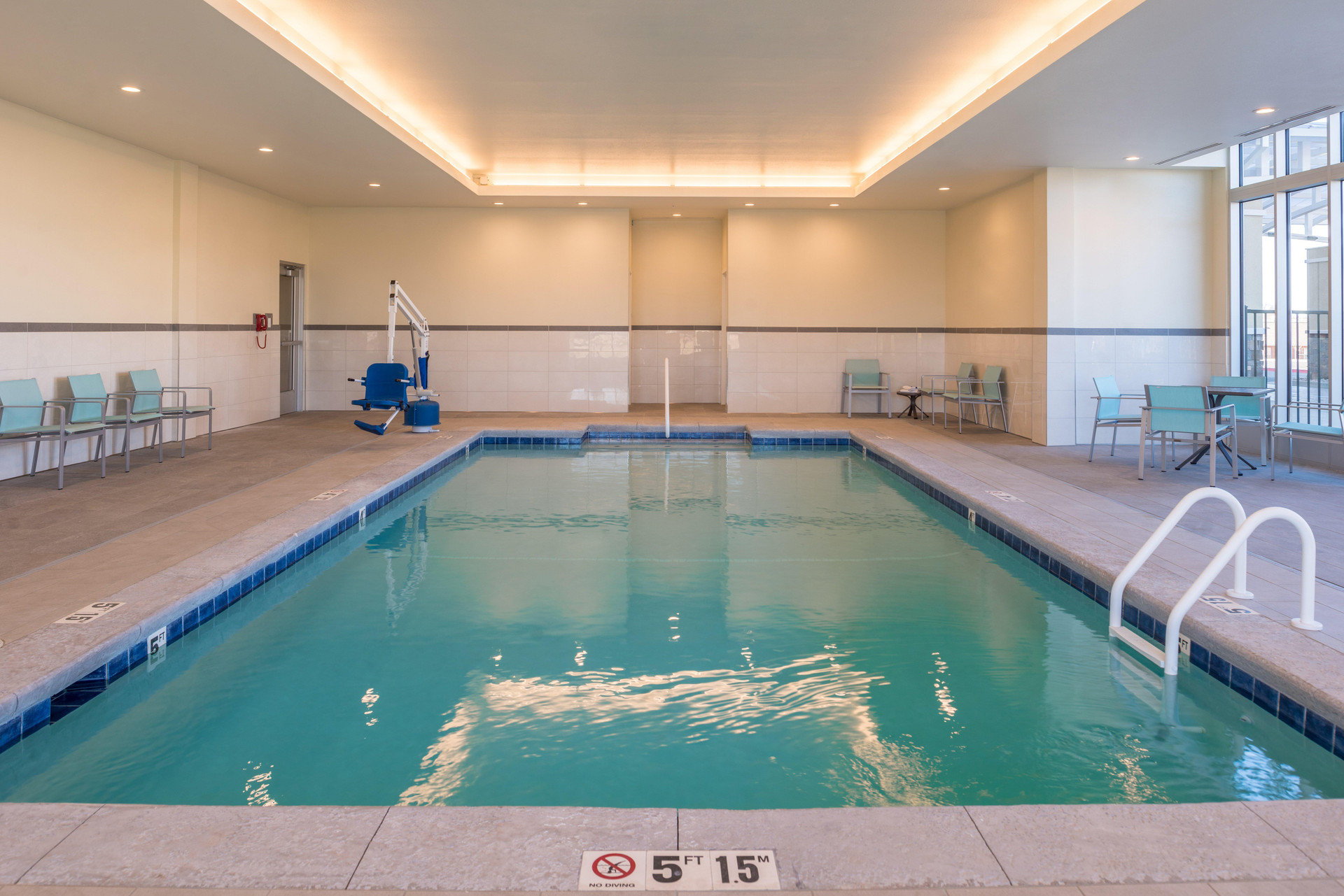 Holiday Inn Joplin by IHG - photo 17