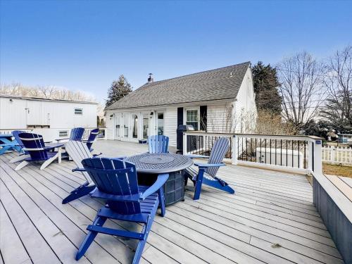 The White House by Leavetown Vacations — 4-Star Luxury Hotel in Wrightsville, United States
