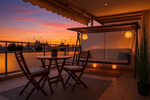 Sunset Sky Lounge Chic Penthouse in Thessaloniki — 4-Star Luxury Hotel in Thessaloniki, Greece