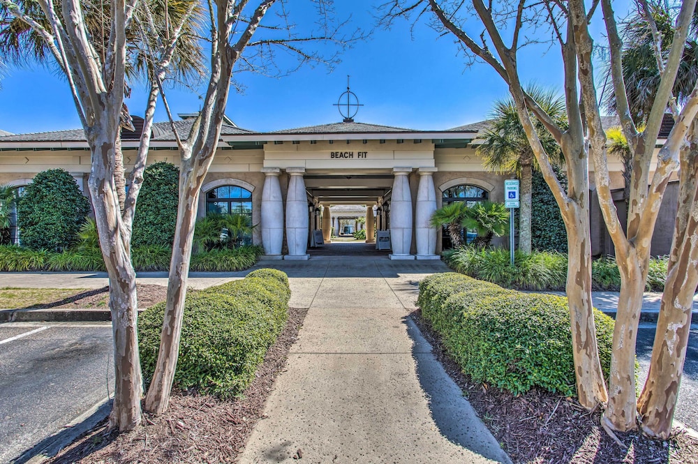 Resort Perks and Pools Townhome By Barefoot Landing - photo 19