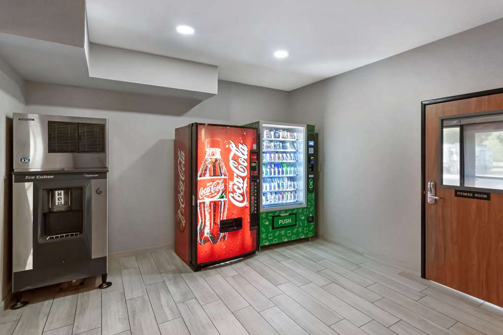 Best Western Holiday Hills - photo 25