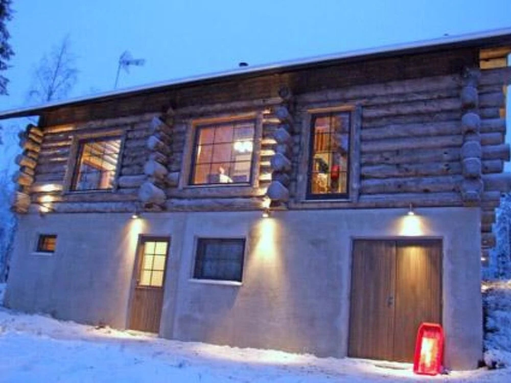 Holiday Home Muuttohaukka — 4-Star Luxury Hotel in Kuusamo, Finland