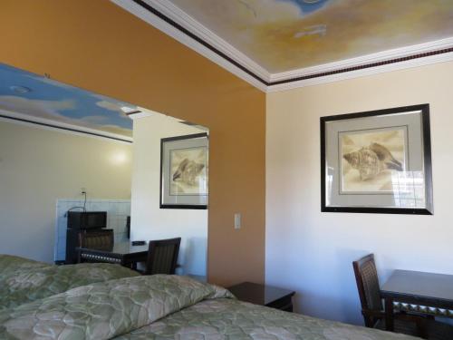 Kearney Motel - photo 19