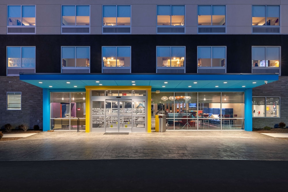 TRU BY Hilton Sharonville - photo 2