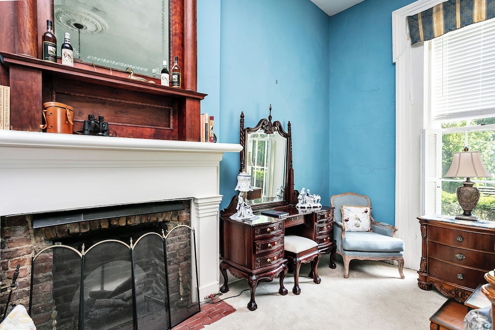 Historic Maple Hill Manor - photo 21