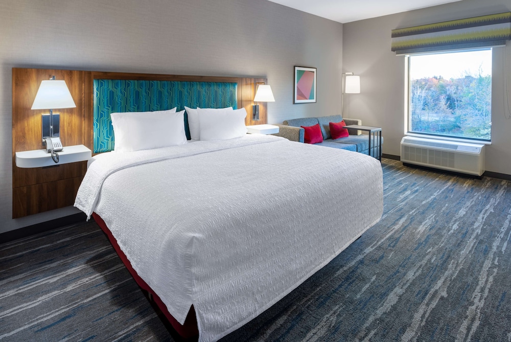 Hampton Inn Monticello - photo 12