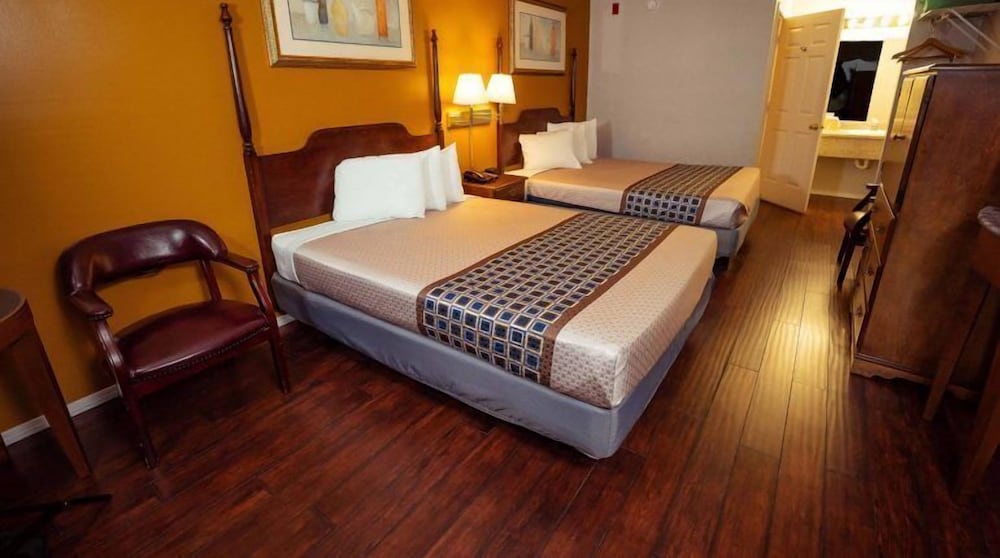 King Resort - photo 4