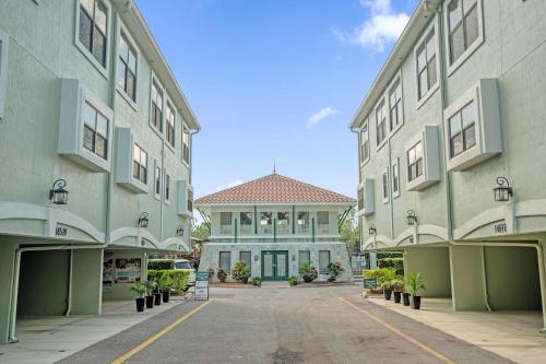 Ultimate Summer Retreat TownHome by Disney — 4-Star Luxury Hotel in Orlando, United States