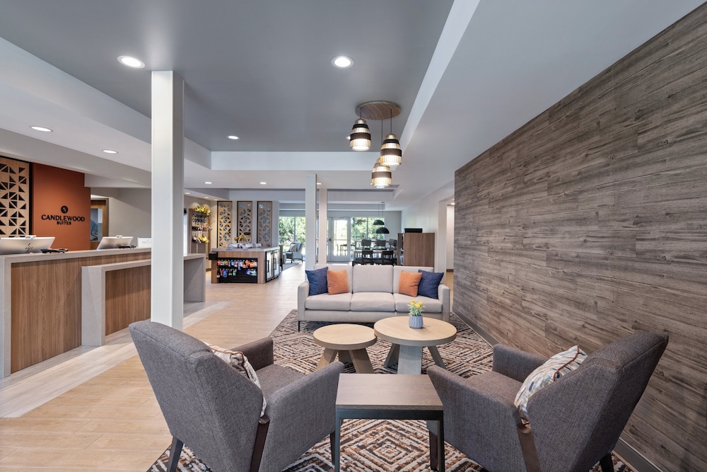 Candlewood Suites Mcpherson by IHG - photo 2