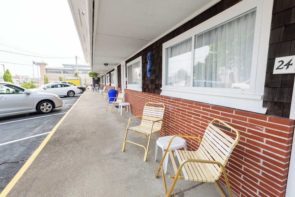 Janmere Motel - photo 54