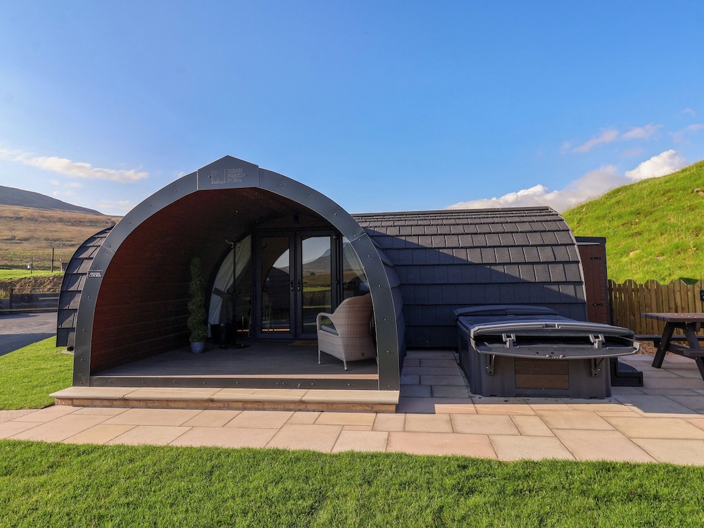 Oyster Catcher in Carnforth, United Kingdom