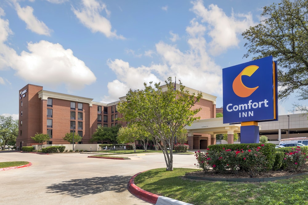 Comfort Inn Plano Dallas - photo 38