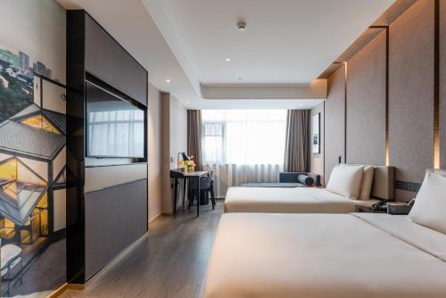 Atour Hotel Suzhou New District Huaihai Street — 4-Star Luxury Hotel in Suzhou, People's Republic of China