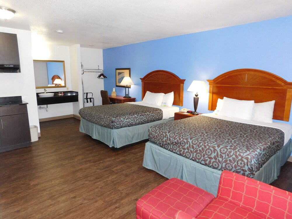Days Inn By Wyndham Oklahoma City Nw Expressway - photo 24