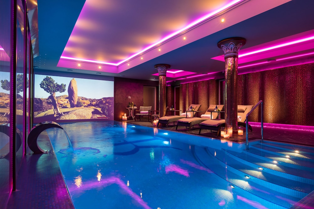 The Park Mansion — 5-Star Luxury Hotel in Tallinn, Estonia