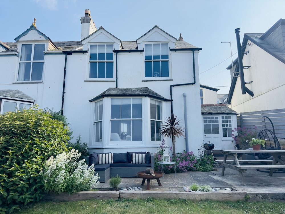 1 Tintagel - last minute hotel in Unknown City