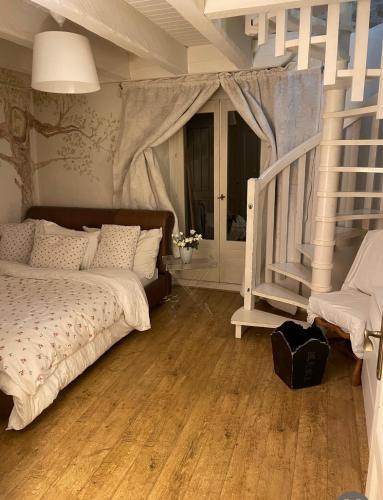 L'arbre Aux Papillons - carbon neutral hotel in Veigy