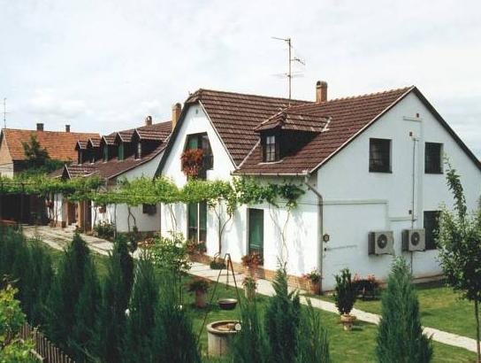 Marika Vendégház — hotel in Szeged