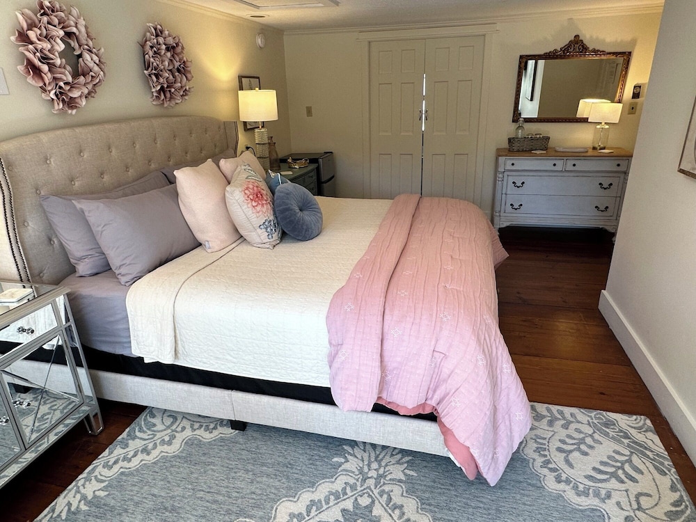 Inn at Perkins Cove - photo 40