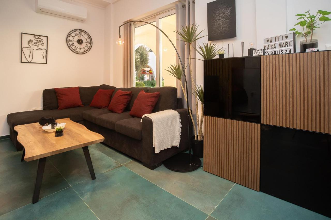 2 Bedroom With 200M To Sea Beach And Relax