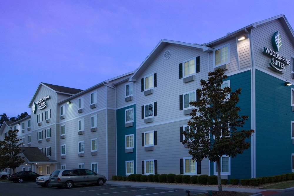 WoodSpring Suites Gainesville I 75 - photo 22