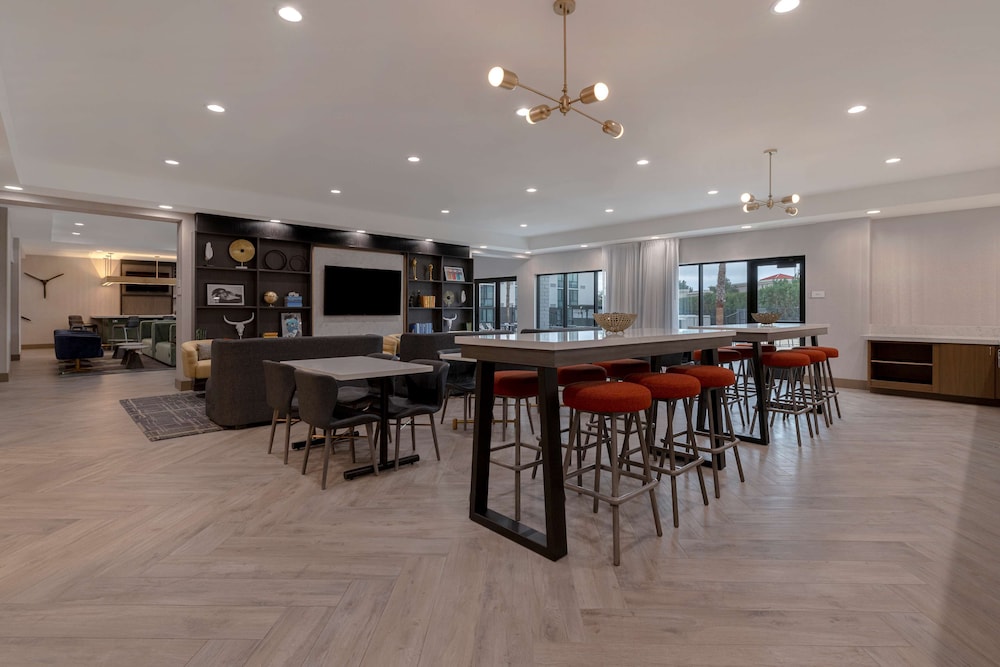 DoubleTree by Hilton Palmdale CA - photo 57