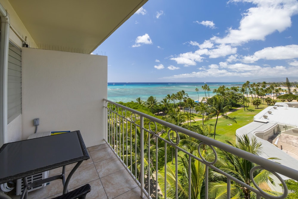 Waikiki Shore By Outrigger - photo 190
