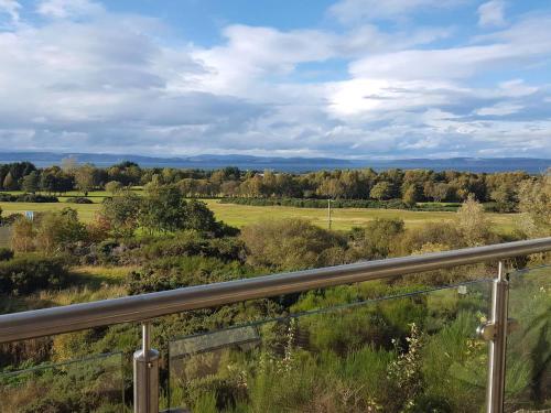 Fairway Apartment — 4-Star Luxury Hotel in Nairn, United Kingdom
