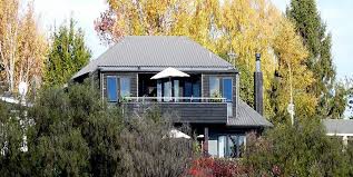 Wharewaka Lodge