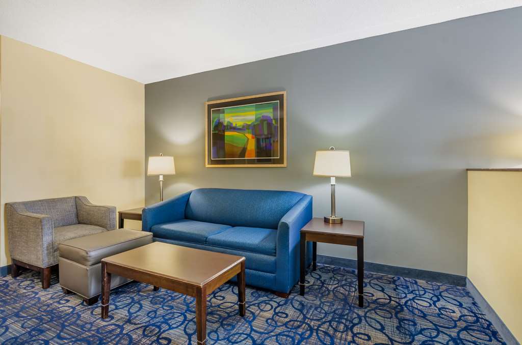 Best Western Plus Waynesboro Inn & Suites Conference Center - photo 22