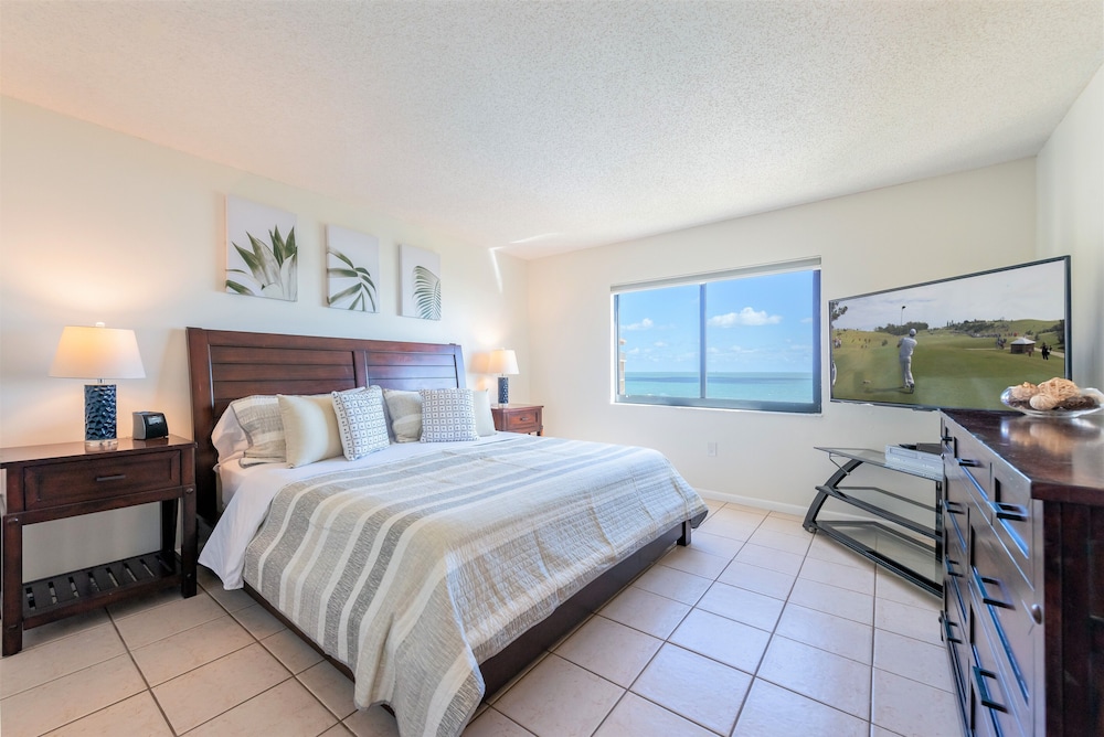 Canaveral Towers by Happy Palm Stays - photo 24