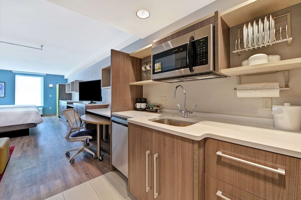 Home2 Suites by Hilton West Palm Beach Airport FL - photo 16