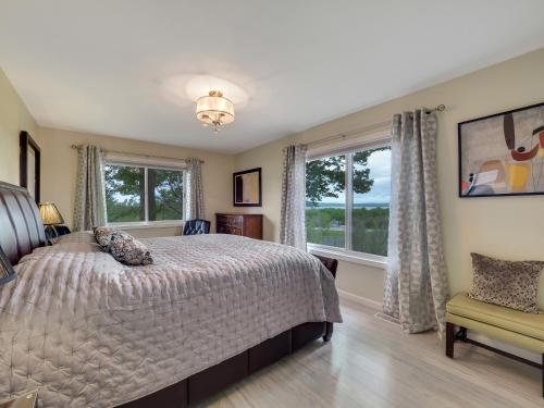 Harbor View Getaway - photo 21