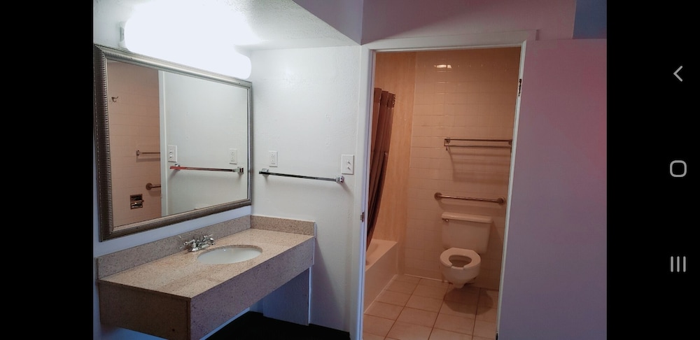 Motel 6 Canon City CO - photo 5