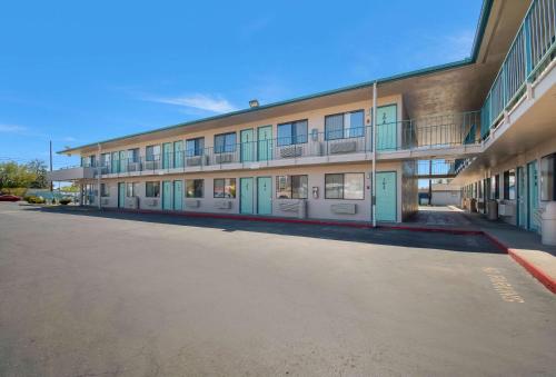Budget Inn Yakima - photo 24