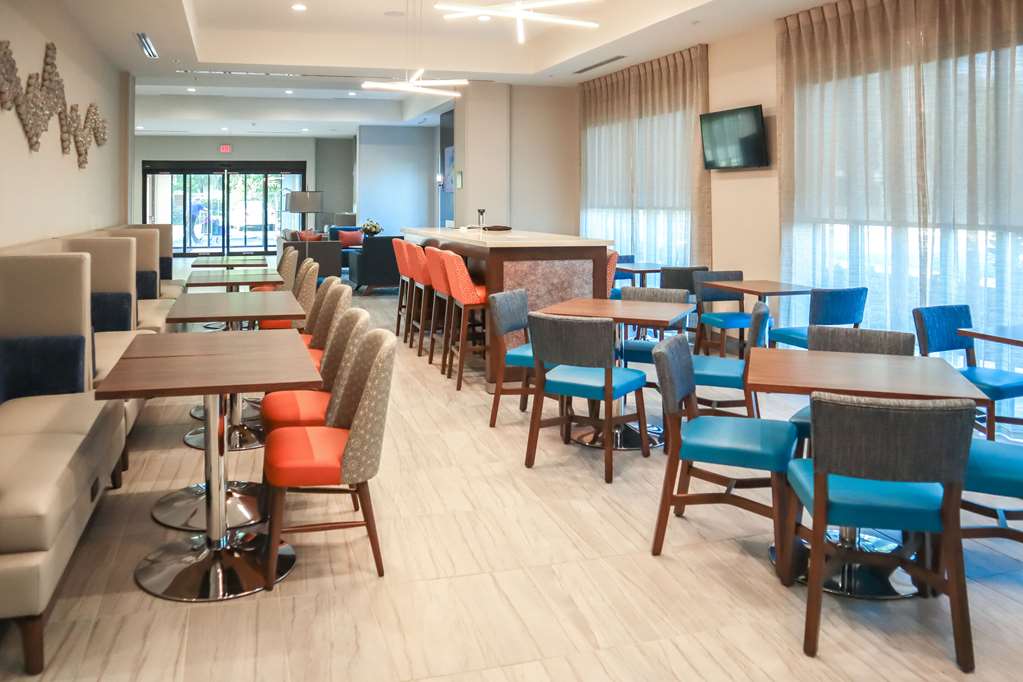Comfort Suites Gainesville near University - photo 41