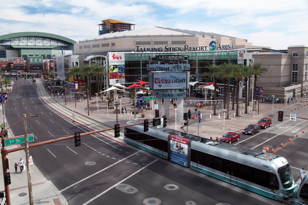 Crowne Plaza Phoenix Airport PHX by IHG - photo 94