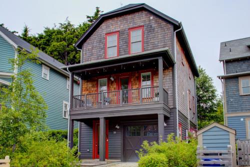 Beachwood by Seabrook Hospitality in Huntington Beach, United States